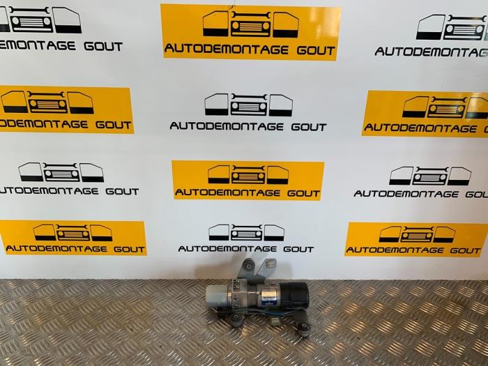 Używane Silnik dachu cabrio Austin Mini Open (R52) 1.6 16V Cooper Cena € 79,99 Procedura marży oferowane przez Autodemontage Gout