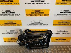 Used Rear window mechanism 2-door, right Audi A5 Cabrio (8F7) 2.0 TFSI 16V Price € 99,95 Margin scheme offered by Autodemontage Gout