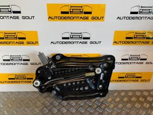 Used Rear window mechanism 2-door, right Audi A5 Cabrio (8F7) 1.8 TFSI 16V Price € 99,95 Margin scheme offered by Autodemontage Gout
