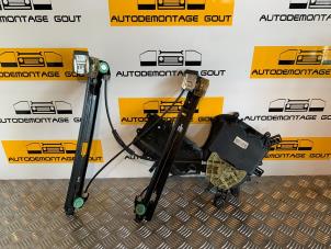 Used Window mechanism 4-door, front right Seat Leon (1P1) 1.4 16V Price € 34,99 Margin scheme offered by Autodemontage Gout