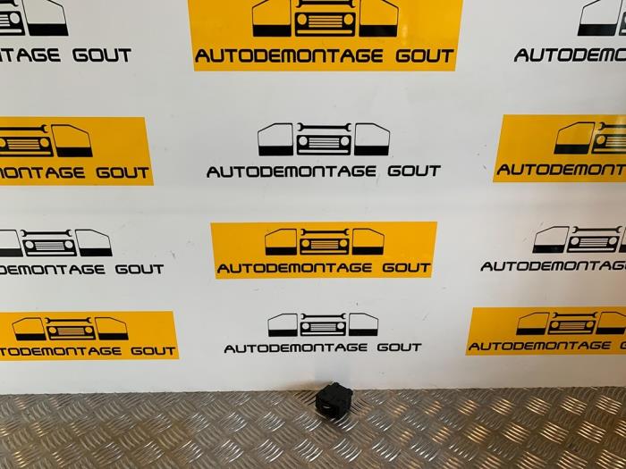 Używane Sciemniacz kokpitowy Audi TT (8N3) 1.8 20V Turbo Cena € 9,95 Procedura marży oferowane przez Autodemontage Gout