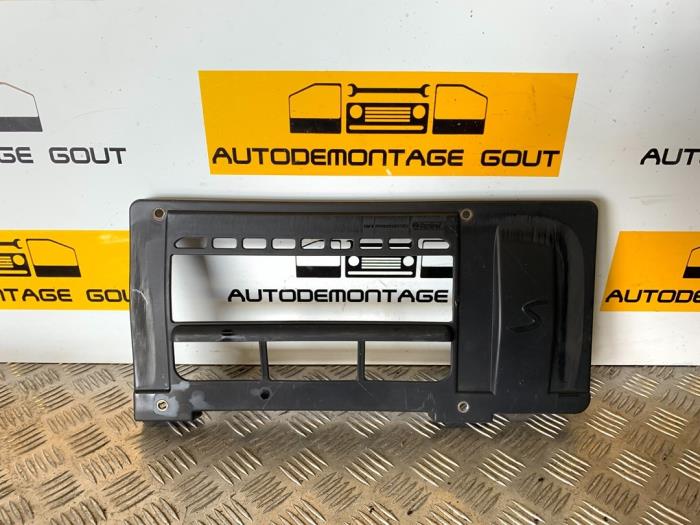 Gebrauchte Abdeckblech Motor Austin Mini Open (R52) 1.6 16V Cooper S Preis € 19,99 Margenregelung angeboten von Autodemontage Gout