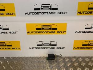 Used Central locking motor Audi TT (8N3) 1.8 20V Turbo Quattro Price € 19,99 Margin scheme offered by Autodemontage Gout
