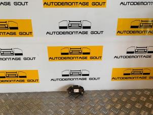 Usados Resistencia de calefactor Audi A5 Cabrio (8F7) 2.0 TFSI 16V Precio € 19,99 Norma de margen ofrecido por Autodemontage Gout