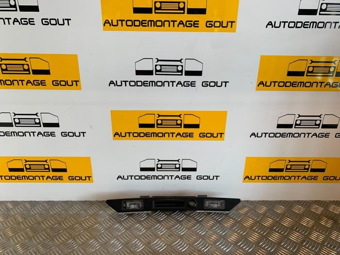 License plate light bar