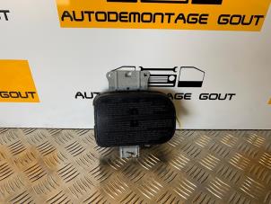 Usagé Airbag portière 2portes droite Mercedes SLK (R170) 2.3 230 K 16V Prix € 29,99 Règlement à la marge proposé par Autodemontage Gout