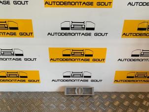 Gebrauchte Innenbeleuchtung vorne Volkswagen Polo V (6R) 1.2 TSI Preis € 14,99 Margenregelung angeboten von Autodemontage Gout