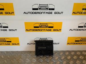 Usados Ordenador body control Audi A5 Cabrio (8F7) 2.0 TFSI 16V Precio € 89,99 Norma de margen ofrecido por Autodemontage Gout