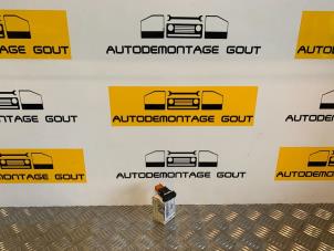 Used Pressure switch Skoda Octavia Combi (1U5) 1.4 16V Price € 14,99 Margin scheme offered by Autodemontage Gout