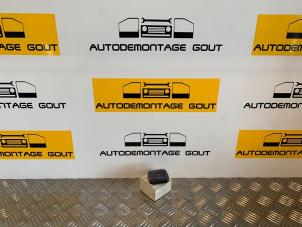 Usagé Capteur de pluie Volkswagen Golf V (1K1) 2.0 GTI 16V Prix € 39,99 Règlement à la marge proposé par Autodemontage Gout