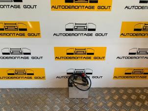 Usados Sensor ABS Volkswagen Passat (3B3) 1.8 Turbo 20V Precio € 29,99 Norma de margen ofrecido por Autodemontage Gout
