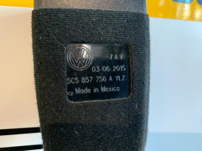 Front seatbelt buckle, left from a Volkswagen Beetle (16AB) 1.4 TSI 160 16V 2015