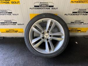 Gebrauchte Felge + Reifen Mercedes CLK (W209) 1.8 200K 16V Preis € 149,99 Margenregelung angeboten von Autodemontage Gout