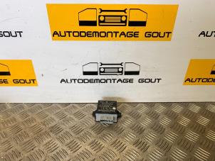 Usados Módulo de iluminación en esquinas Volkswagen Golf V 4Motion (1K1) 3.2 R32 V6 24V Precio € 39,99 Norma de margen ofrecido por Autodemontage Gout