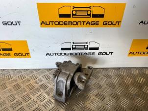 Używane Wspornik silnika Audi TT (8J3) 2.0 TFSI 16V Cena € 24,99 Procedura marży oferowane przez Autodemontage Gout