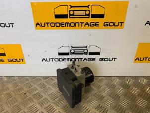 Usagé Pompe ABS Audi TT (8N3) 1.8 20V Turbo Quattro Sport Prix € 69,99 Règlement à la marge proposé par Autodemontage Gout
