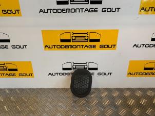 Used Speaker cap Chrysler Crossfire Roadster 3.2 V6 18V Price € 29,99 Margin scheme offered by Autodemontage Gout