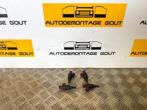 Używane Wtryskiwacz (wtrysk benzyny) Mercedes CLK (W209) 1.8 200 K 16V Cena € 25,00 Procedura marży oferowane przez Autodemontage Gout