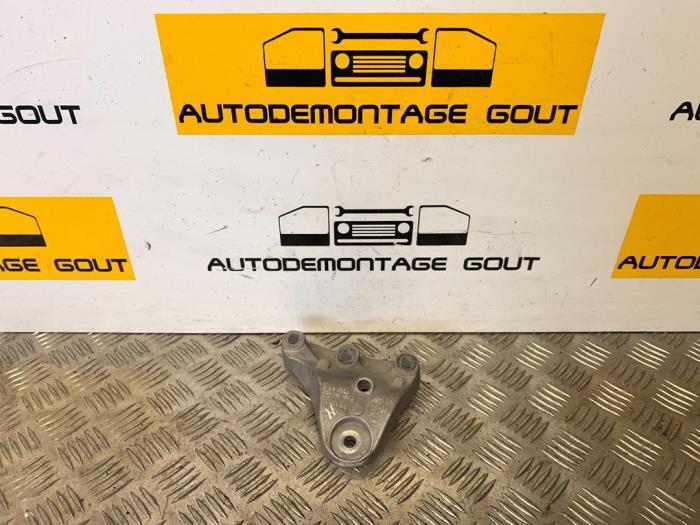 Used Engine mount Audi S1 (8X1/8XK) 2.0 TFSI 16V Price € 19,99 Margin scheme offered by Autodemontage Gout
