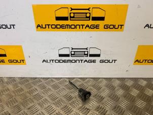 Usados Cilindro de cerradura de puerta derecha Audi TT (8N3) 1.8 T 20V Quattro Precio € 25,00 Norma de margen ofrecido por Autodemontage Gout