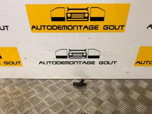 Usagé Injecteur (injection essence) Audi TT (8N3) 1.8 20V Turbo Prix € 29,99 Règlement à la marge proposé par Autodemontage Gout
