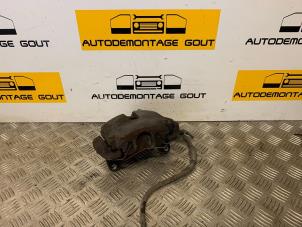 Używane Zacisk hamulcowy lewy przód Volkswagen Eos (1F7/F8) 2.0 TFSI 16V Cena € 49,99 Procedura marży oferowane przez Autodemontage Gout