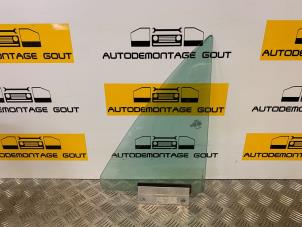 Używane Trójkatna szyba lewy przód Audi TT Roadster (8N9) 1.8 20V Turbo Cena € 25,00 Procedura marży oferowane przez Autodemontage Gout
