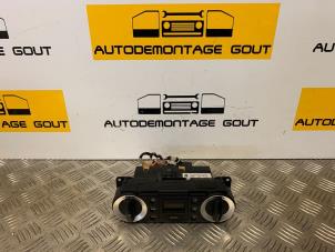 Używane Panel sterowania nagrzewnicy Audi TT (8N3) 1.8 20V Turbo Cena € 44,99 Procedura marży oferowane przez Autodemontage Gout