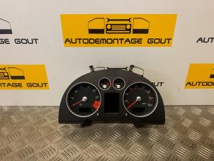 Used Odometer KM Audi TT Roadster (8N9) 3.2 V6 24V Quattro Price € 125,00 Margin scheme offered by Autodemontage Gout