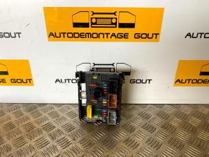 Gebrauchte Sicherungskasten Peugeot 307 (3A/C/D) 1.6 16V Preis € 99,95 Margenregelung angeboten von Autodemontage Gout