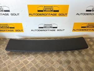 Usados Tapizado superior Audi TT (8N3) 1.8 T 20V Quattro Precio € 29,99 Norma de margen ofrecido por Autodemontage Gout
