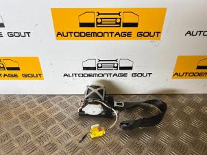 Gebrauchte Sicherheitsgurt rechts vorne Volkswagen Eos (1F7/F8) 2.0 FSI 16V Preis € 49,99 Margenregelung angeboten von Autodemontage Gout