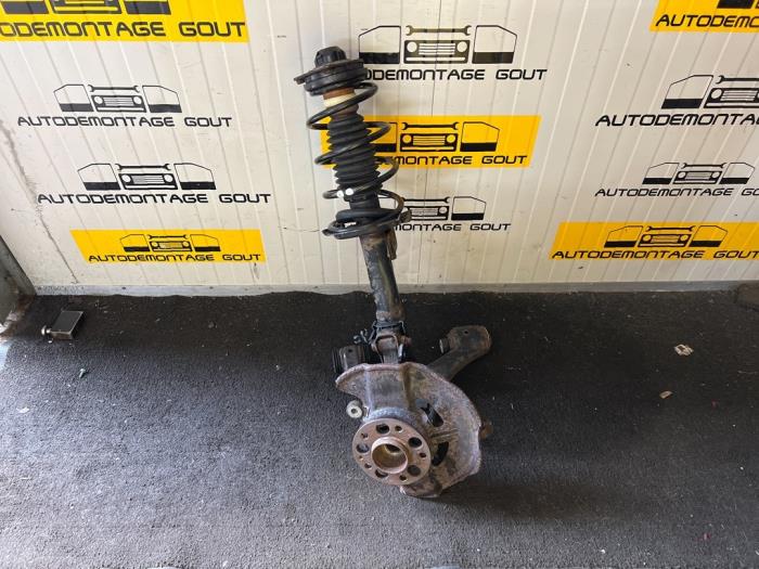 Front suspension system, right from a Mercedes-Benz B (W245,242) 1.5 B-150 16V 2006