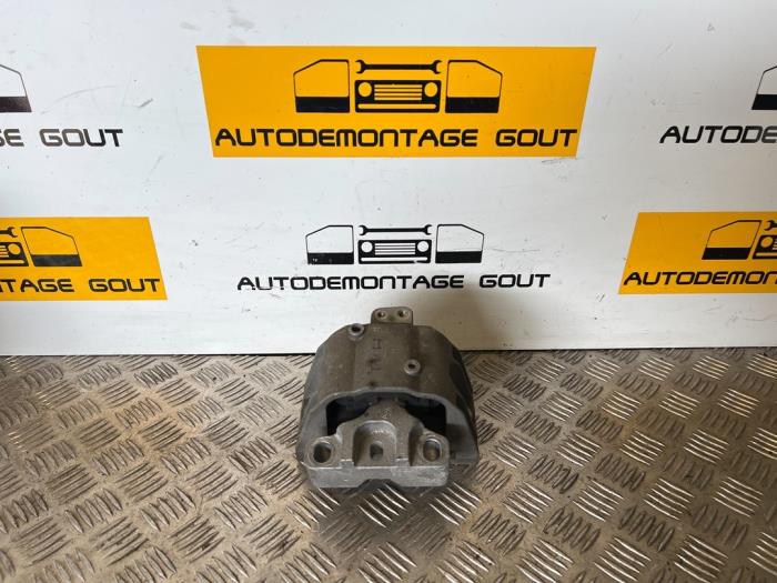 Used Engine mount Audi TT (8N3) 3.2 V6 24V Quattro Price € 39,99 Margin scheme offered by Autodemontage Gout