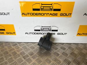 Usados Medidor de masa de aire Audi TT Roadster (8N9) 1.8 20V Turbo Precio € 19,99 Norma de margen ofrecido por Autodemontage Gout
