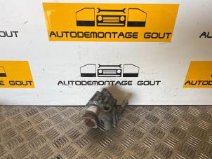 Usagé Pompe direction assistée Audi TT (8N3) 1.8 T 20V Quattro Prix € 29,99 Règlement à la marge proposé par Autodemontage Gout