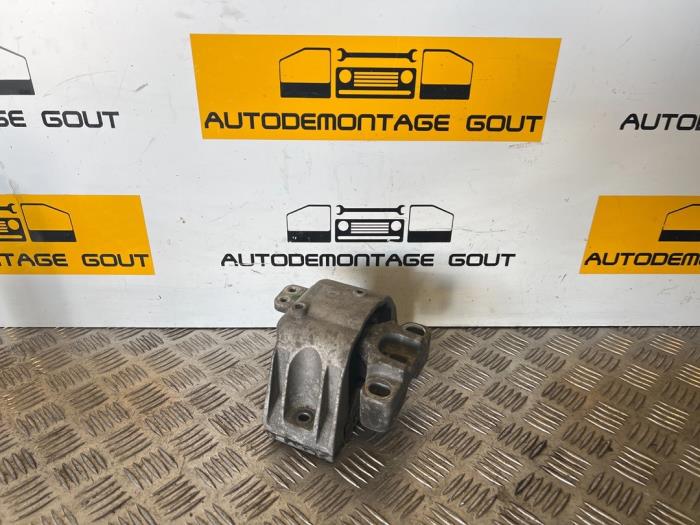Used Engine mount Audi TT (8N3) 3.2 V6 24V Quattro Price € 39,99 Margin scheme offered by Autodemontage Gout