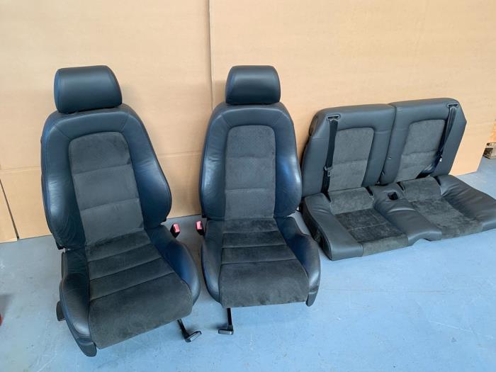 AUDI TT 8N Ledersitze Sitze S-Line Komplette Lederausstattung Rot  Sitzheizung EUR 252,00 - PicClick DE