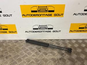 Used Set of tailgate gas struts Audi TT Roadster (8N9) 1.8 T 20V Quattro Price € 19,99 Margin scheme offered by Autodemontage Gout