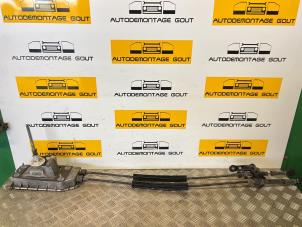 Used Gear-change mechanism Volkswagen Polo V (6R) 1.2 12V Price € 49,99 Margin scheme offered by Autodemontage Gout