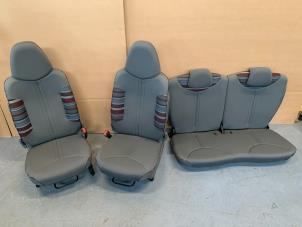 Gebrauchte Sitze + Bank (komplett) Peugeot 107 1.0 12V Preis € 199,99 Margenregelung angeboten von Autodemontage Gout
