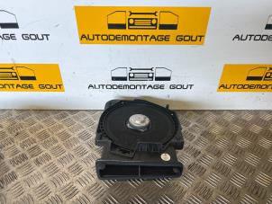 Gebrauchte Subwoofer Mini Mini (F55) 1.2 12V One Preis € 49,99 Margenregelung angeboten von Autodemontage Gout