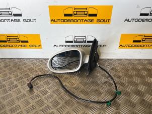 Używane Lusterko zewnetrzne lewe Volkswagen Golf V (1K1) 1.9 TDI Cena € 39,99 Procedura marży oferowane przez Autodemontage Gout