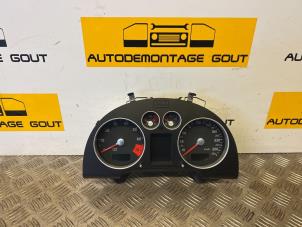 Usados Cuentakilómetros Audi TT (8N3) 3.2 V6 24V Quattro Precio € 175,00 Norma de margen ofrecido por Autodemontage Gout