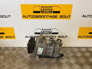 Usagé Pompe clim Volkswagen Golf V Variant (1K5) 1.9 TDI Prix € 69,99 Règlement à la marge proposé par Autodemontage Gout