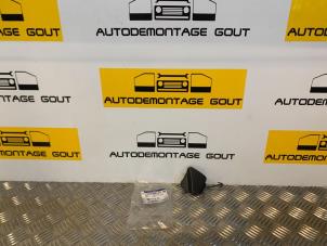 New Towing eye cover, front Suzuki Ignis Price € 33,88 Inclusive VAT offered by Autodemontage Gout