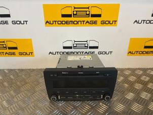 Used Radio CD player Skoda Octavia Combi (1Z5) Price € 75,00 Margin scheme offered by Autodemontage Gout