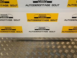 Used Window rubber Austin Mini Open (R52) Price € 29,99 Margin scheme offered by Autodemontage Gout