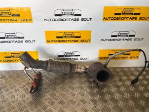 Używane Przednia rura wydechowa Volkswagen Tiguan (5N1/2) Cena € 49,99 Procedura marży oferowane przez Autodemontage Gout