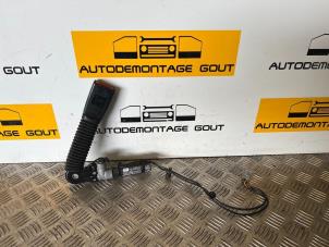 Usagé Insertion ceinture de sécurité avant droite Mini Mini (R56) 1.4 16V One Prix € 39,99 Règlement à la marge proposé par Autodemontage Gout